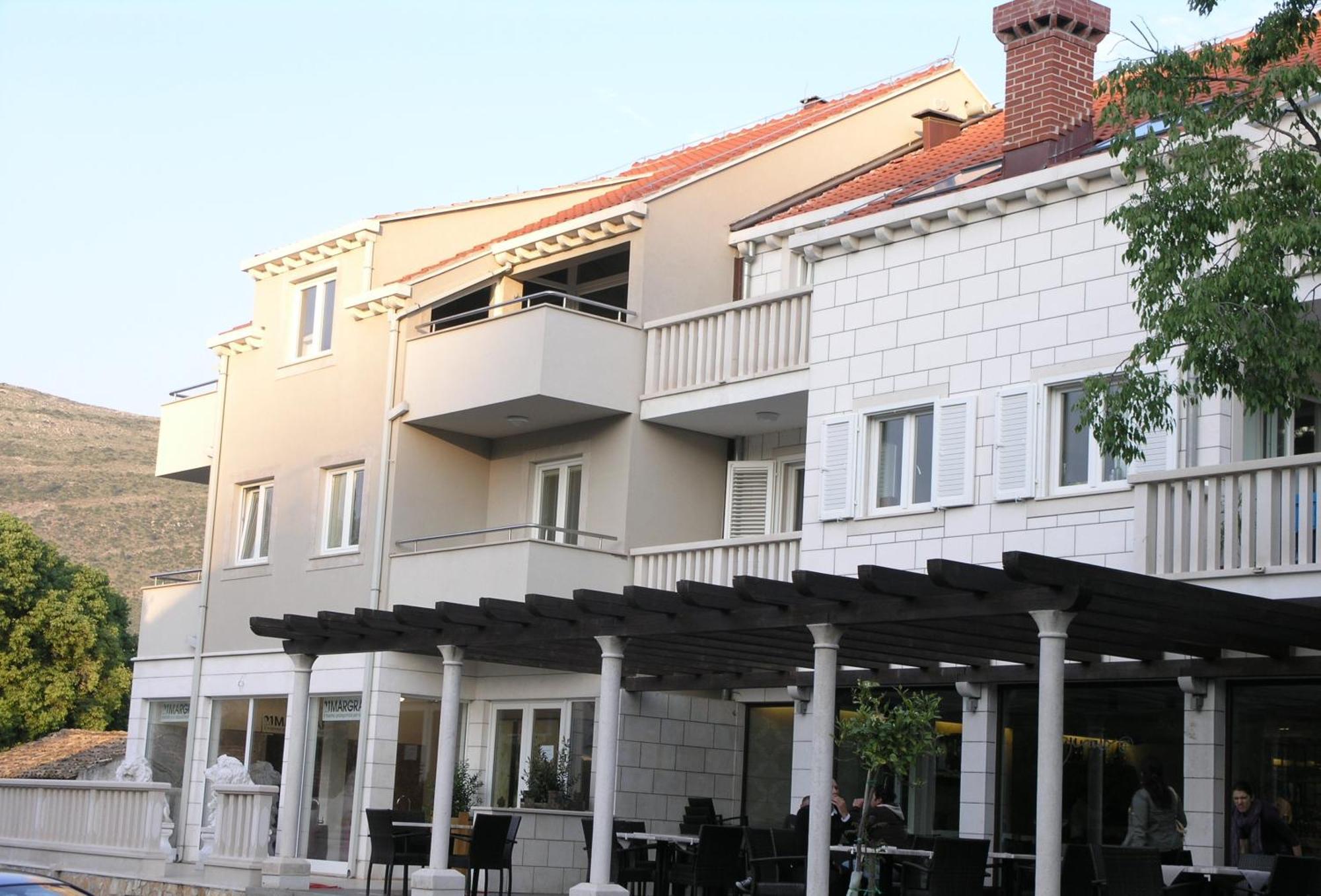Apartment Summer *