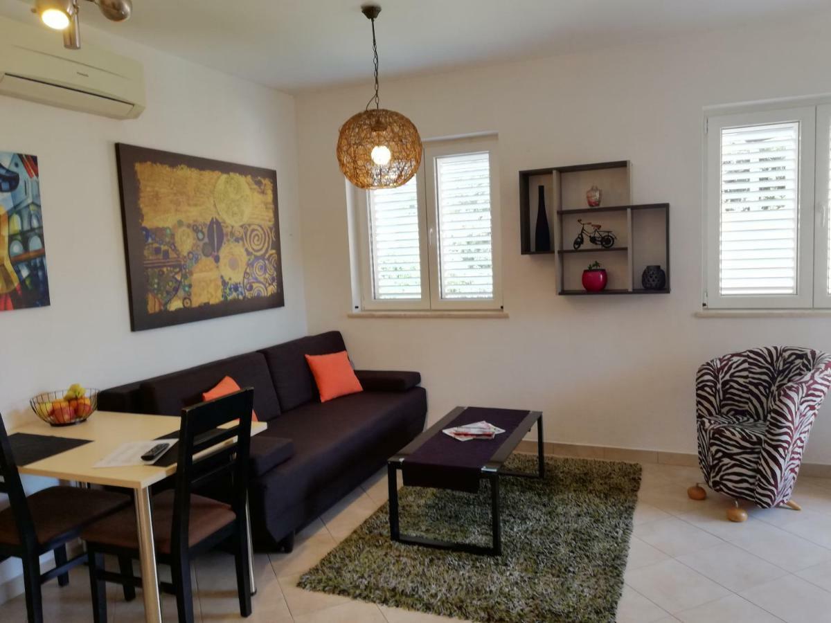 Apartment Summer